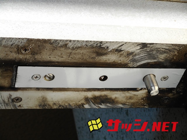 愛知県犬山市 フロアヒンジ修理、交換 大鳥機工 DIA S－20 