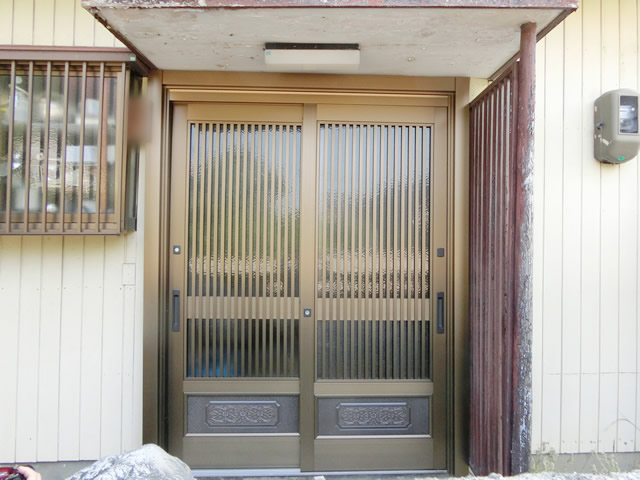 玄関引戸リフォーム　ＬＩＸＩＬリシェント玄関引戸　名古屋市天白区