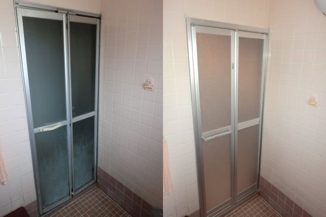 浴室中折ドア取替工事　名古屋市