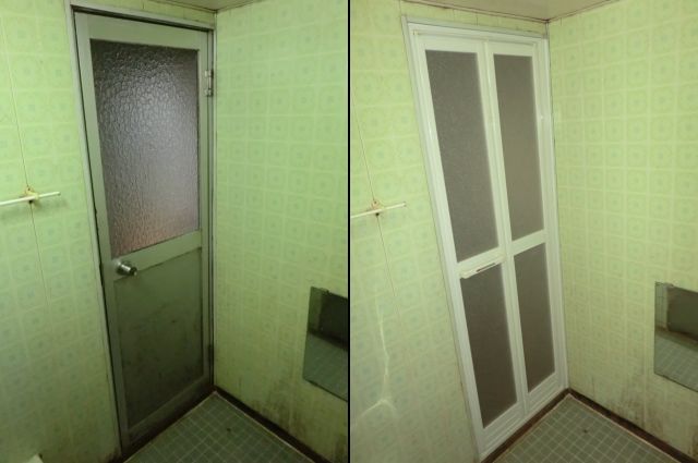 浴室ドアの取替工事　カバー工法による中折れドアへの交換　春日井市